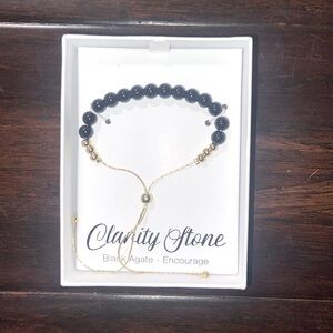 Gold Clarity stone bracelet